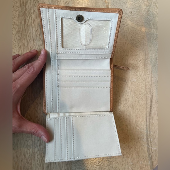 FOSSIL patchwork leather tri-fold wallet, Never Used - Picture 5 of 6